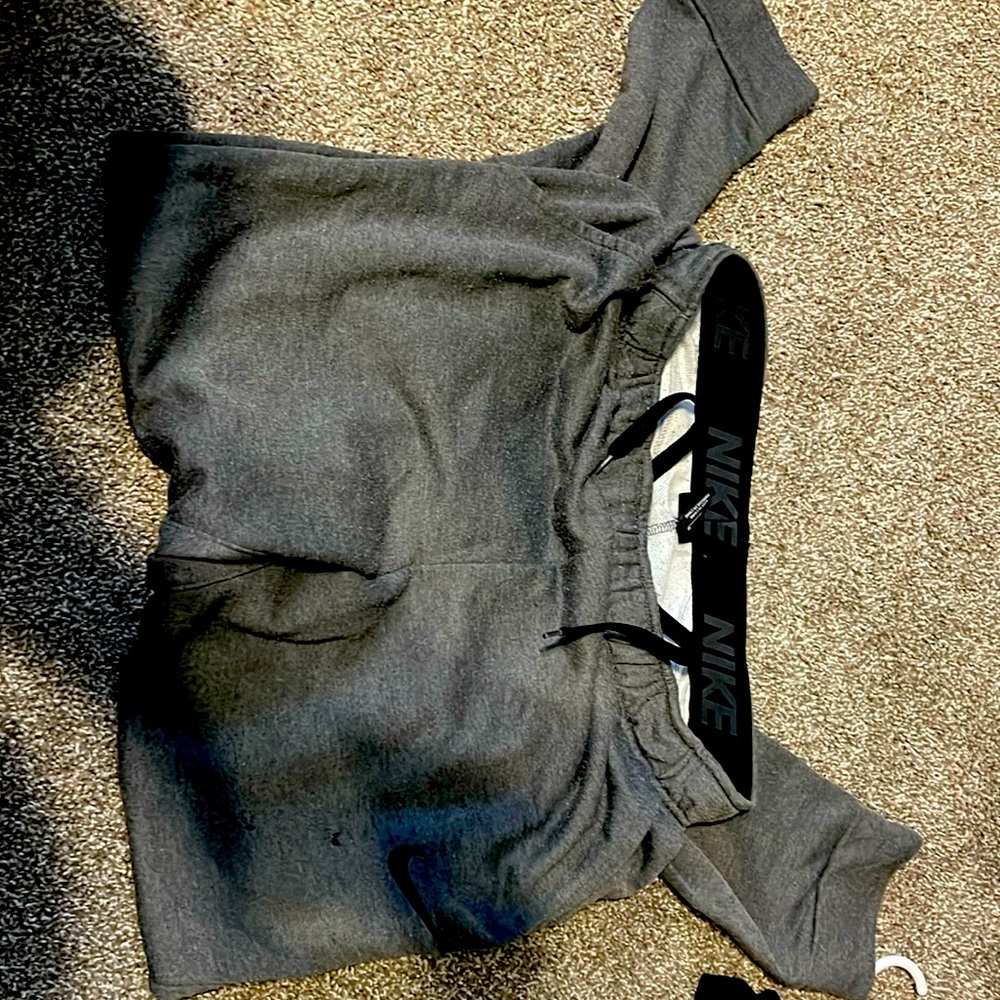 Nike joggers size Medium